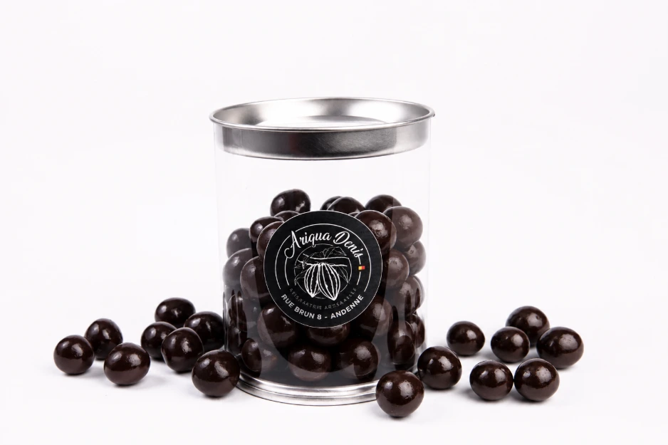 Perles noisette Noir